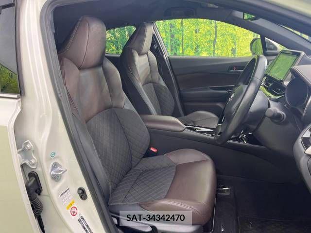Toyota C-HR 2017-06 223173-5