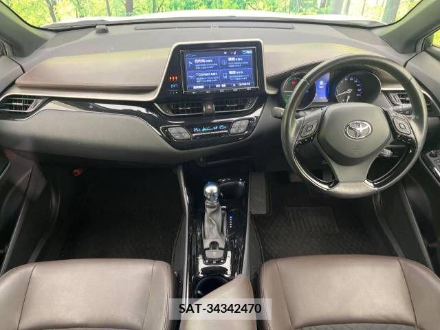 Toyota C-HR 2017-06 223173-1