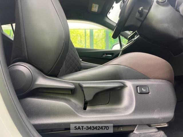 Toyota C-HR 2017-06 223173-16