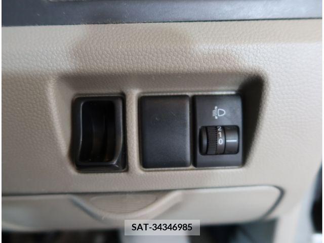 Suzuki EVERY 2013-08 268834-12