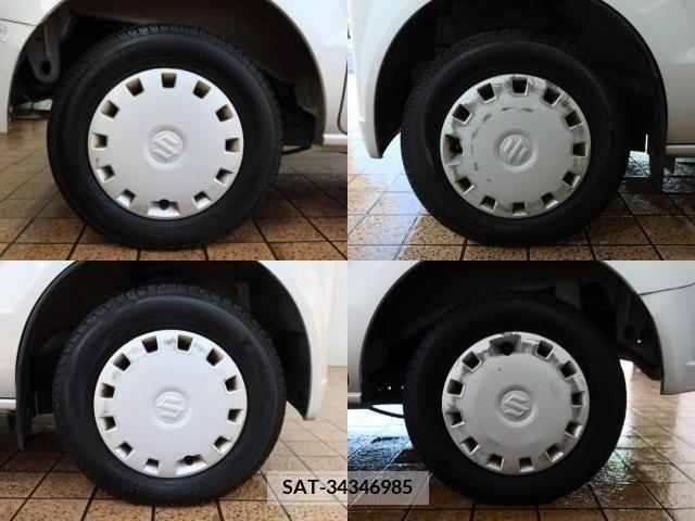 Suzuki EVERY 2013-08 268834-4