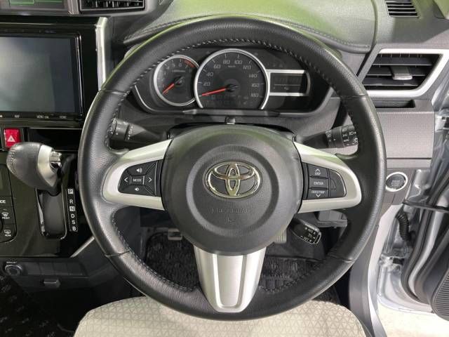 Toyota ROOMY 2020-07 196809-11