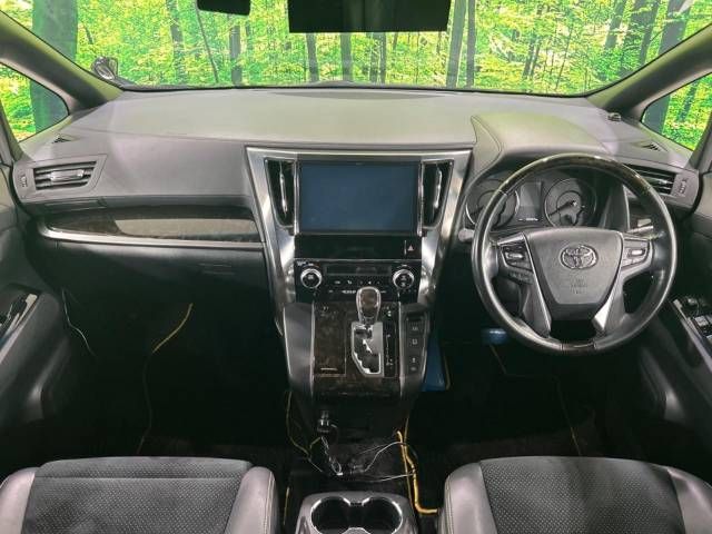 Toyota VELLFIRE 2016-11 186207-1