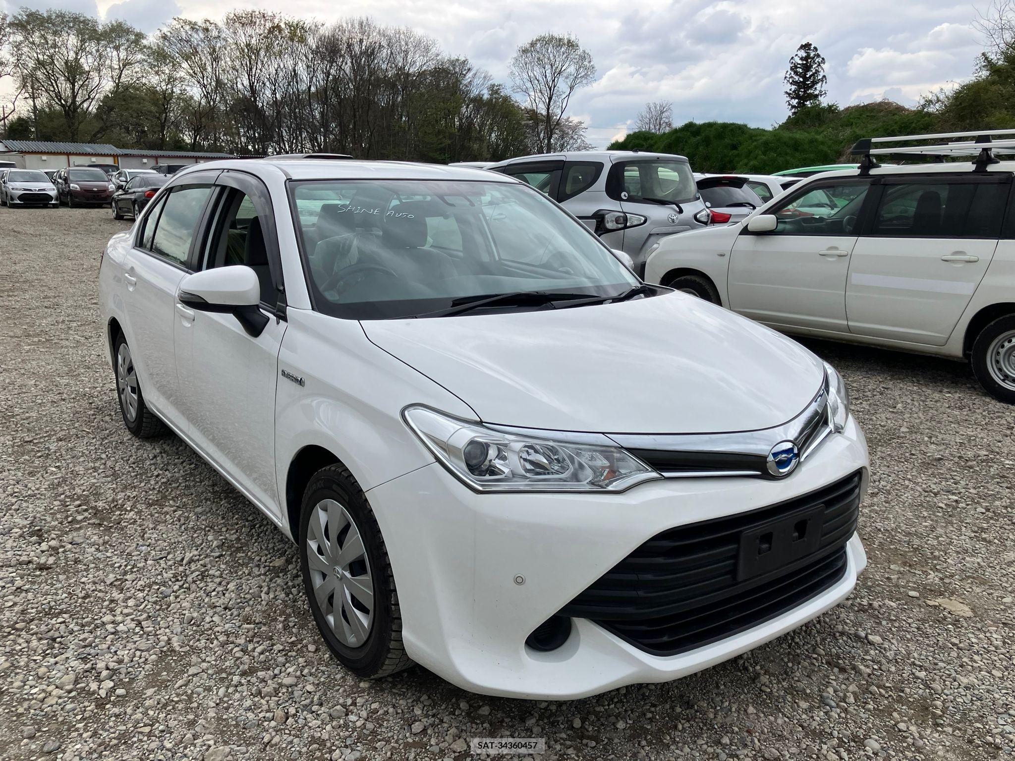 Toyota COROLLA AXIO 2017-03 257764-0