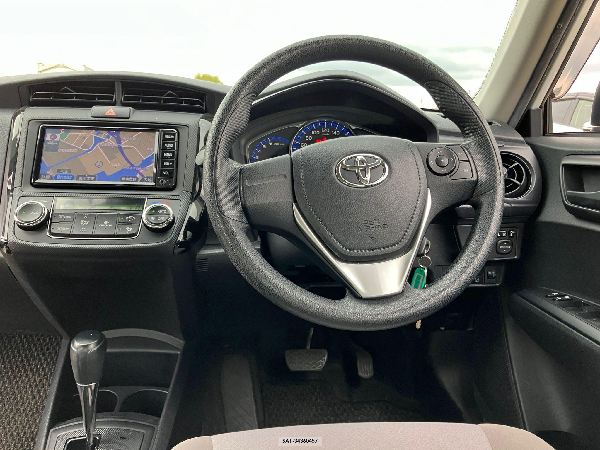 Toyota COROLLA AXIO 2017-03 257764-13