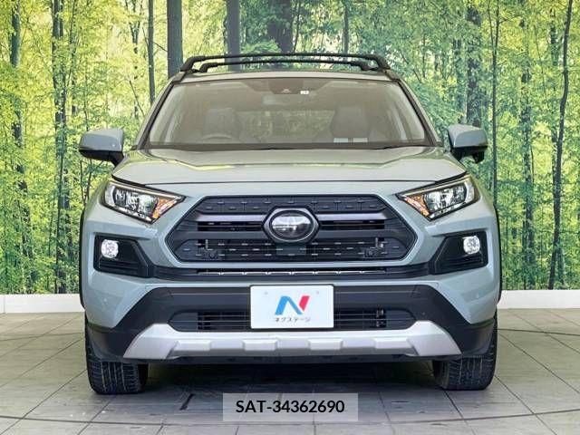 Toyota RAV4 2019-09 235116-14