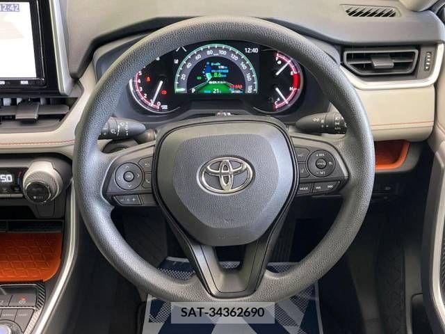 Toyota RAV4 2019-09 235116-8