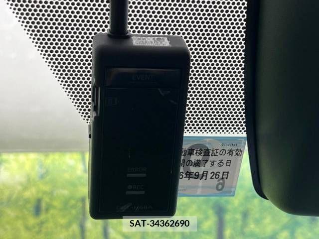 Toyota RAV4 2019-09 235116-6