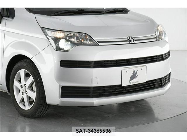 Toyota SPADE 2017-08 368719-2