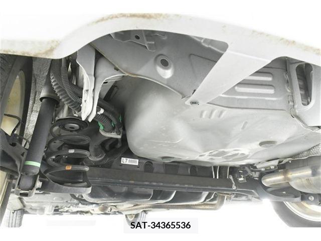 Toyota SPADE 2017-08 368719-7