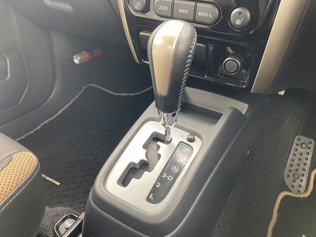 Suzuki JIMNY 2017-03 16740-19