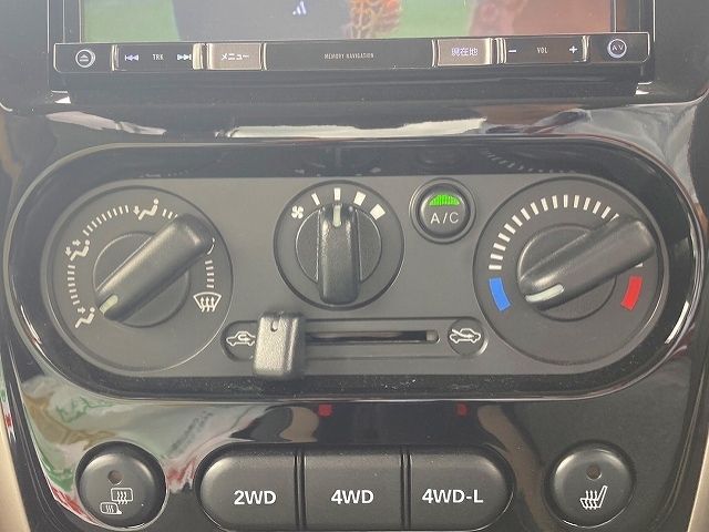 Suzuki JIMNY 2017-03 16740-10