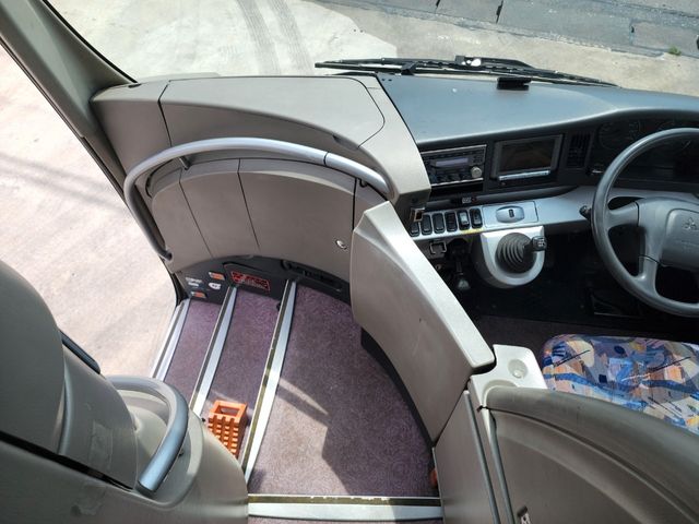 Mitsubishi AERO QUEEN 2009-10 3139-9
