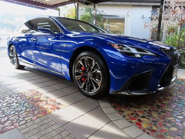Lexus LS 2023-09 193691-9