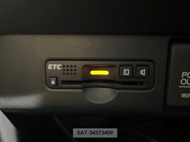Honda N BOX CUSTOM 2017-06 278953-6