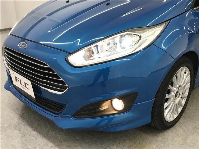Ford FIESTA 2014-05 359-6