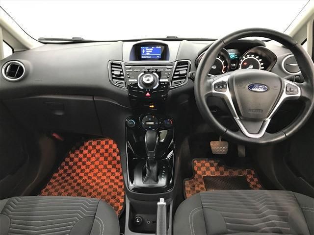 Ford FIESTA 2014-05 359-9