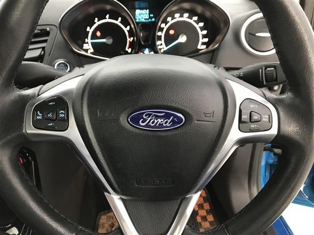 Ford FIESTA 2014-05 359-16