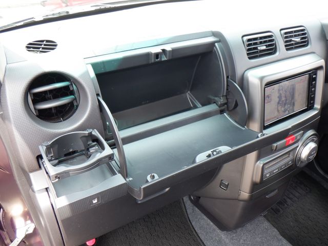 Toyota PIXIS SPACE 2015-03 7570-22