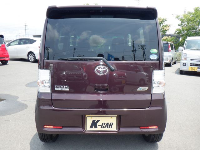 Toyota PIXIS SPACE 2015-03 7570-5
