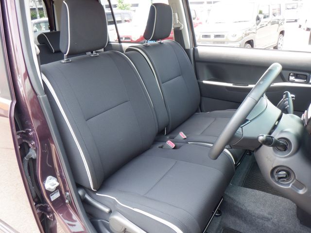 Toyota PIXIS SPACE 2015-03 7570-18