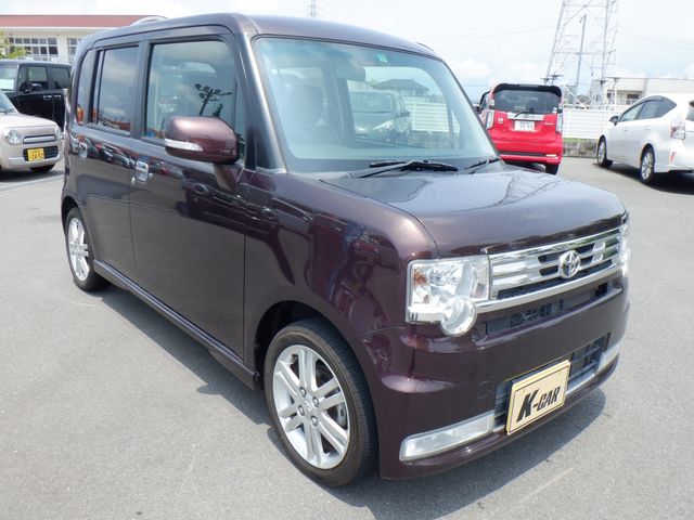 Toyota PIXIS SPACE 2015-03 7570-2