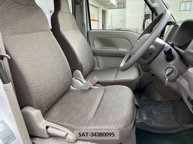 Suzuki EVERY 2022-11 301645-22