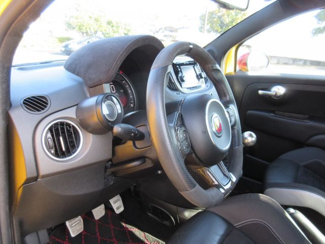 Abarth 595 2017-08 182315-1
