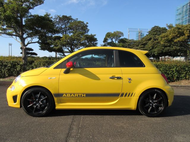 Abarth 595 2017-08 182315-9