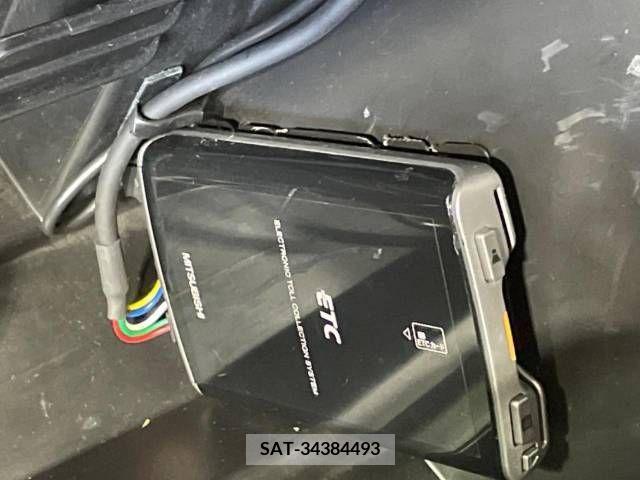 Suzuki LAPIN 2011-09 305568-5
