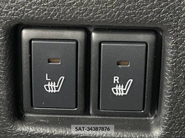 Suzuki SPACIA 2018-01 211734-5