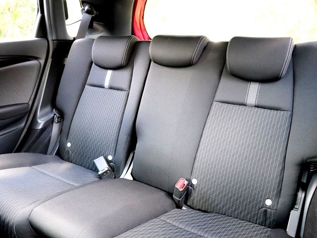 Honda FIT HYBRID 2018-05 4337-26