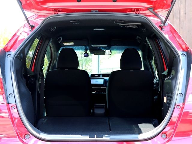 Honda FIT HYBRID 2018-05 4337-29