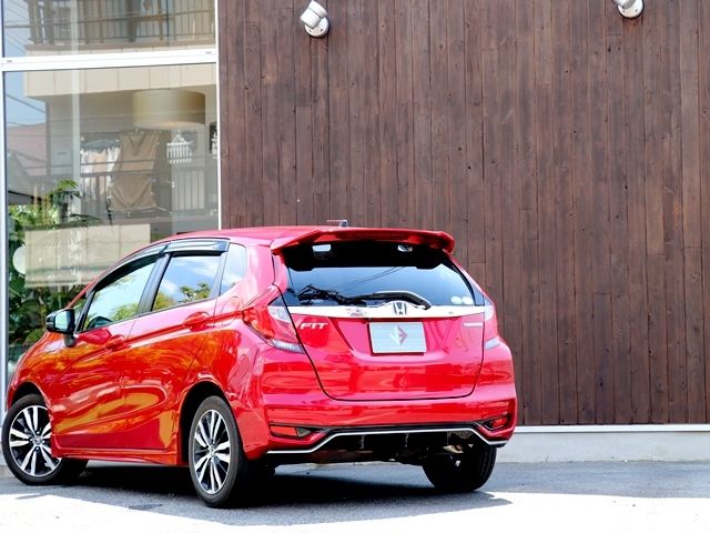 Honda FIT HYBRID 2018-05 4337-10