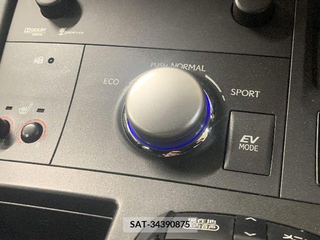 Lexus CT 2012-09 322670-10
