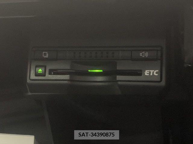 Lexus CT 2012-09 322670-5