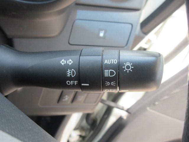 Daihatsu MOVE CUSTOM 2013-07 8645-19