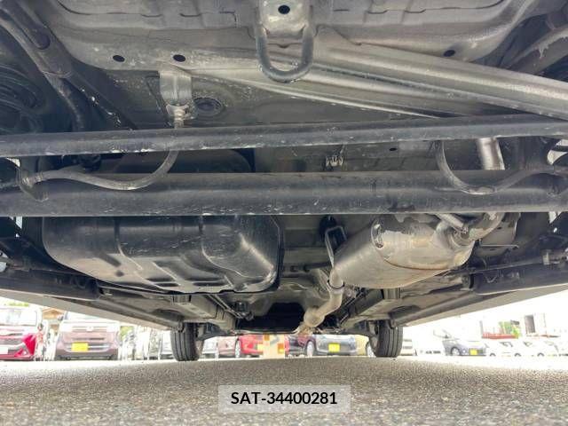 Suzuki SPACIA 2015-02 368473-19