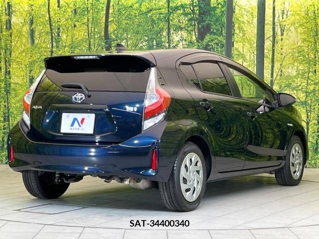 Toyota AQUA 2017-09 260184-17