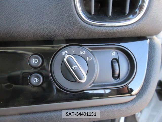 Bmw MINI 2018-06 210493-13