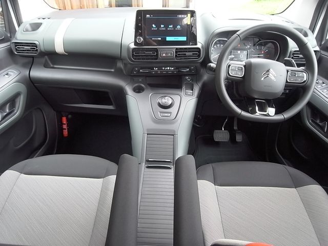 Citroen BERLINGO 2022-03 10329-2