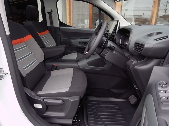 Citroen BERLINGO 2022-03 10329-25