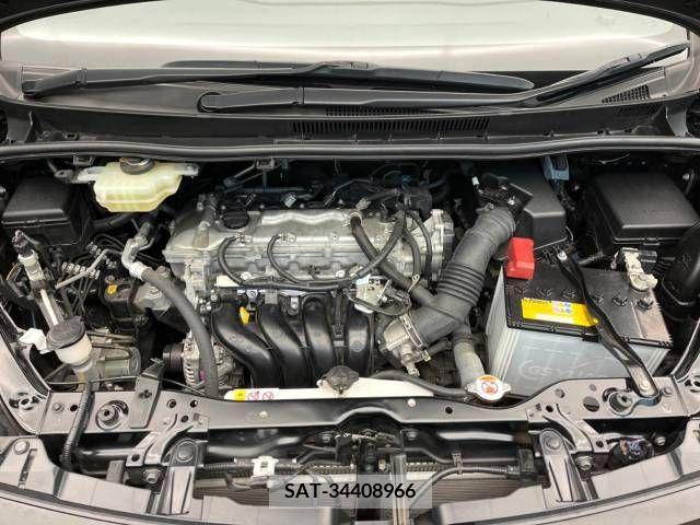 Toyota VOXY 2021-07 288975-19