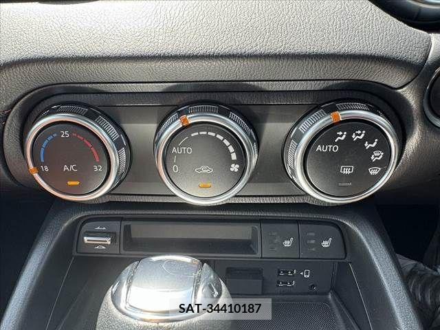 Mazda ROADSTER 2022-01 283466-5