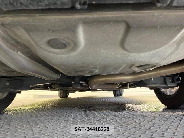 Toyota VELLFIRE 2017-03 299379-19