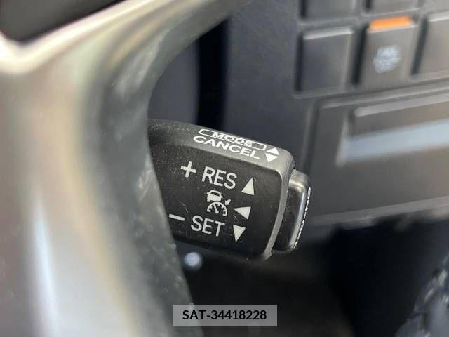 Toyota VELLFIRE 2017-03 299379-8