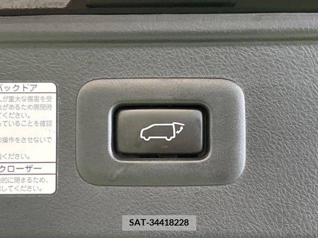 Toyota VELLFIRE 2017-03 299379-6