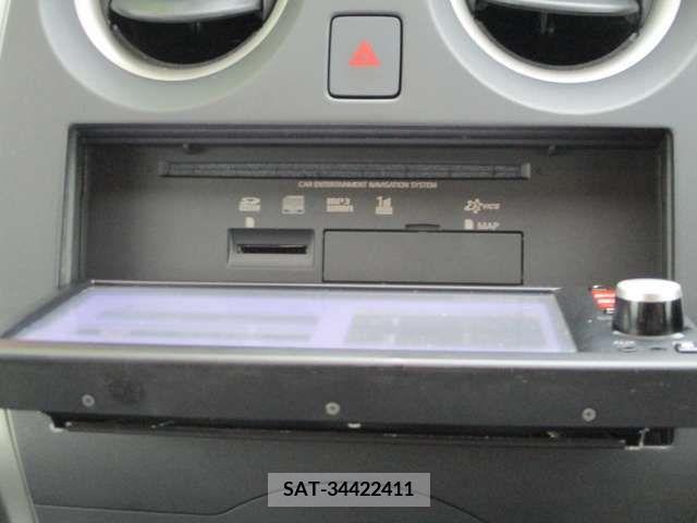Nissan NOTE 2013-04 302302-6