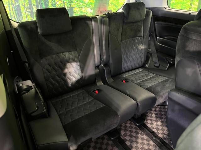 Toyota VELLFIRE 2017-11 184604-11