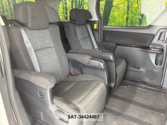 Toyota ALPHARD 2012-03 338845-9